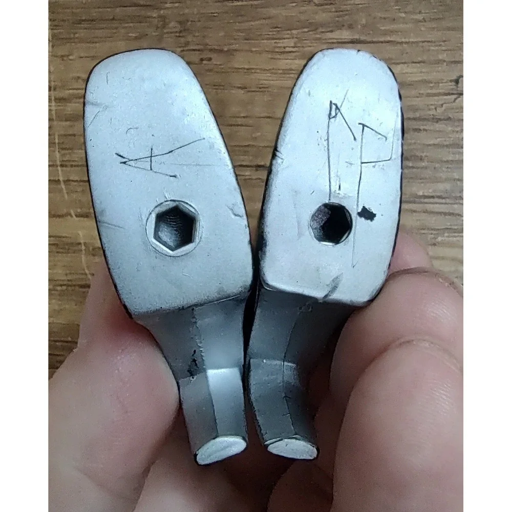 MGA Bratz Doll Shoes Black with gray bottom Boots Square Toed Heels Z30